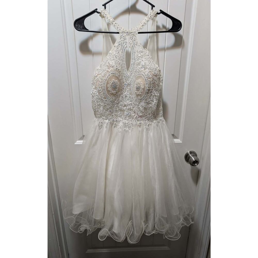 Dancing Queen Short Prom Hoco Formal Dress White Blue Iridescent Rhinestones M